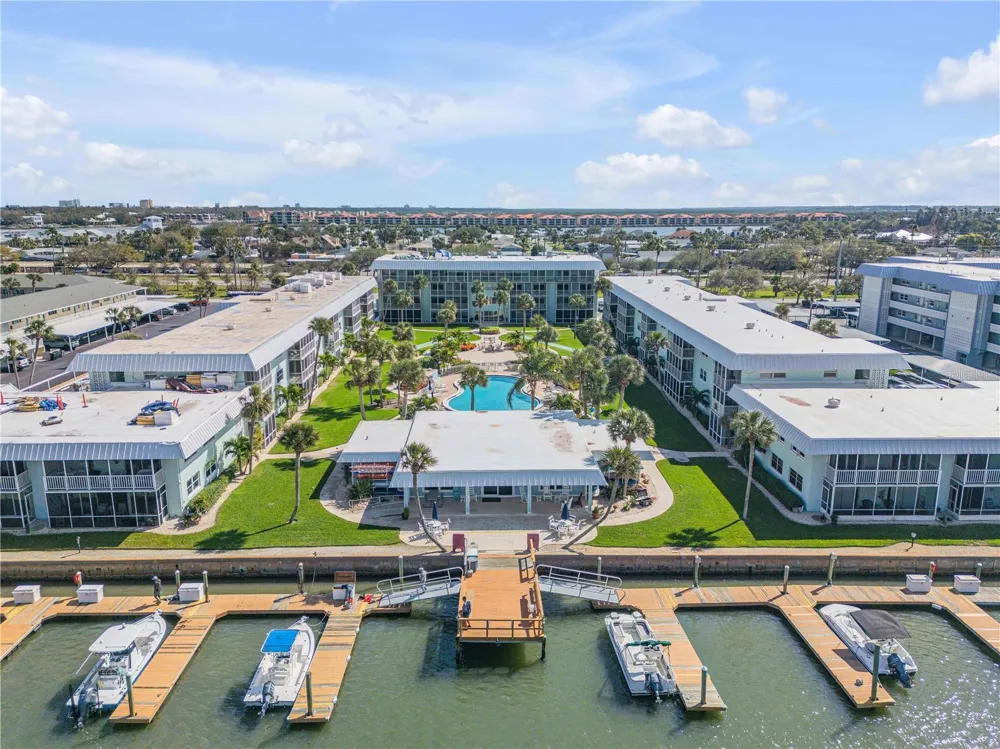 325 CAUSEWAY #D304 New Smyrna Beach, FL 32169
