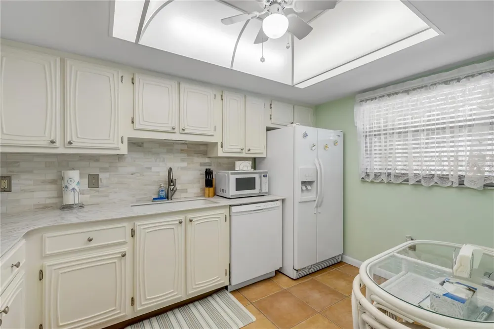 325 CAUSEWAY #D304 New Smyrna Beach, FL 32169