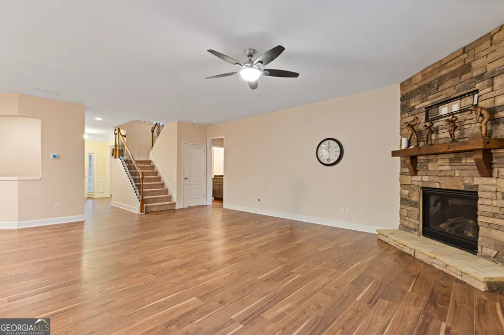 6634 Stag Leap LN Hoschton, GA 30548