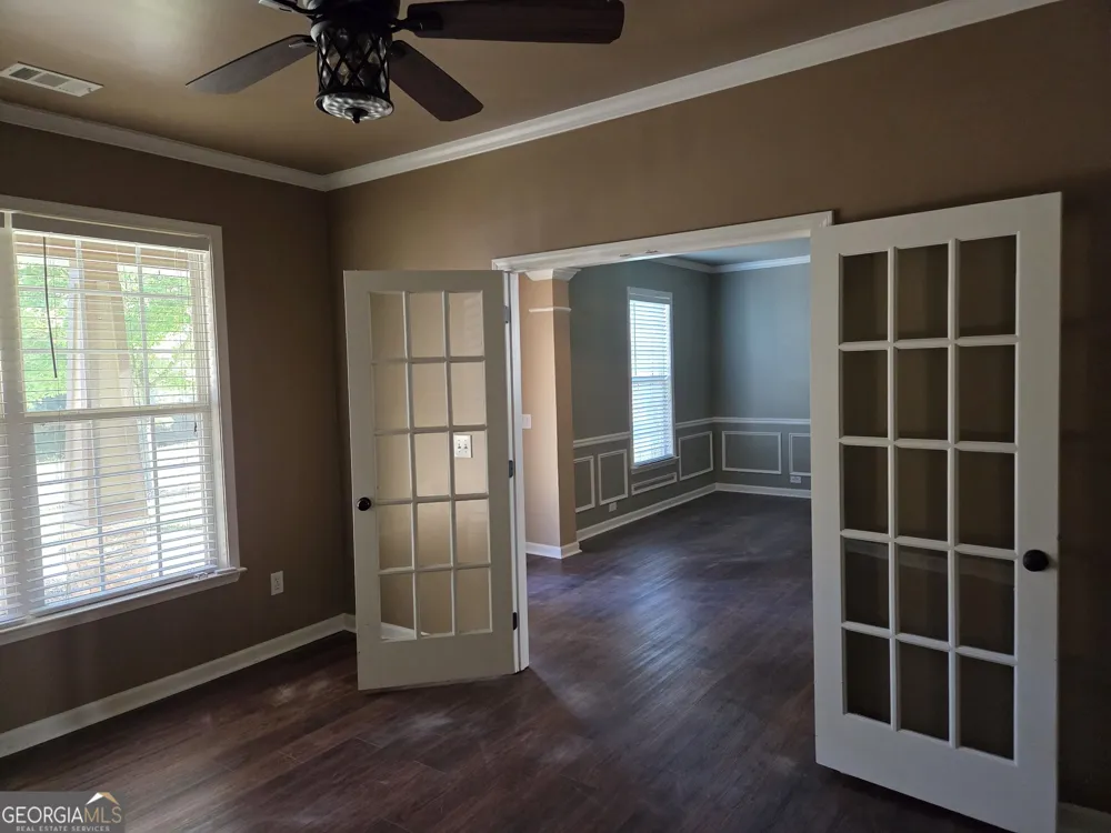 536 Longwood PL Dallas, GA 30132