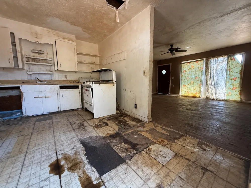 2217 Nina Marie Street Sansom Park, TX 76114