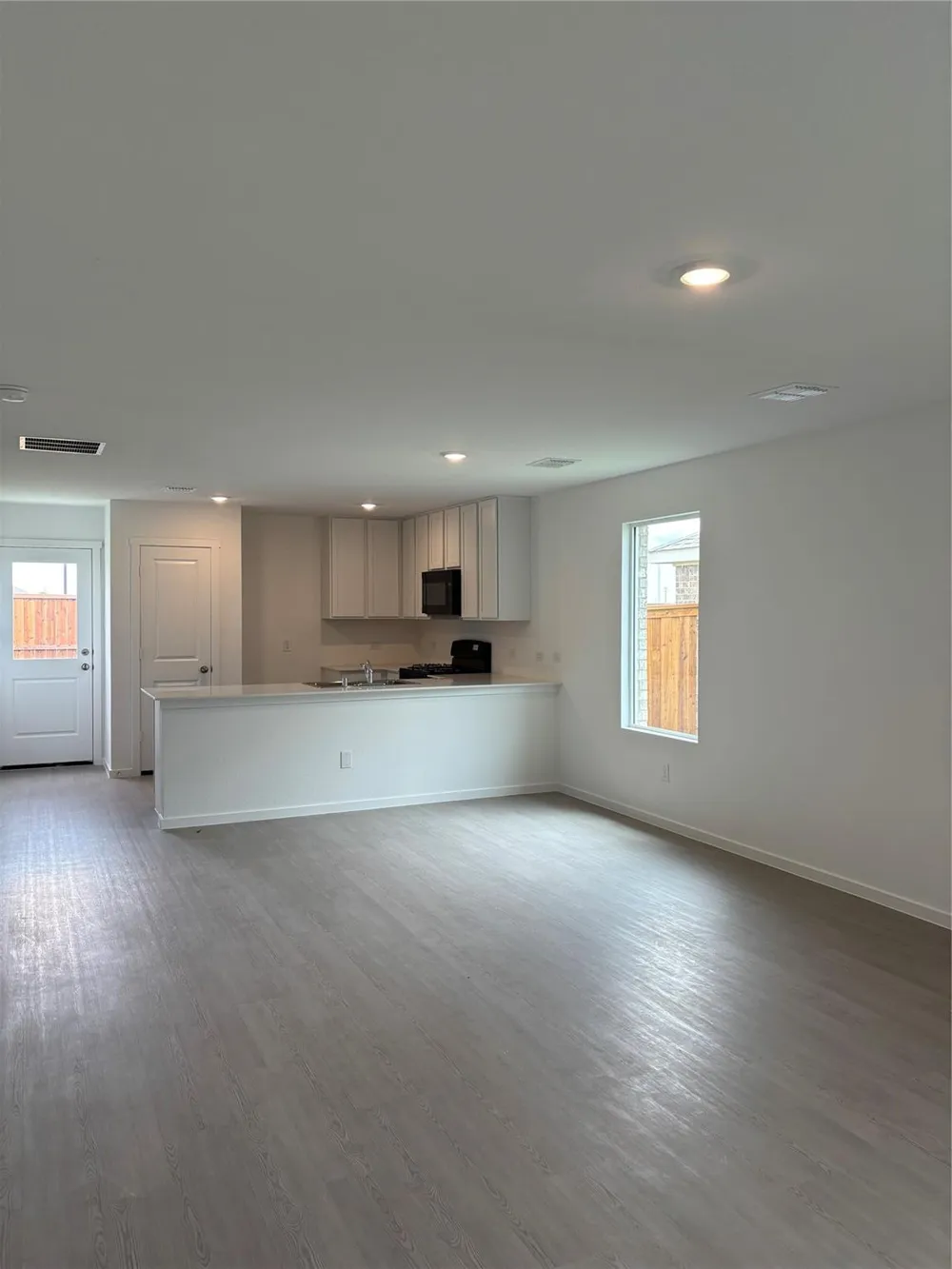557 Falling Cave Drive Willis, TX 77378