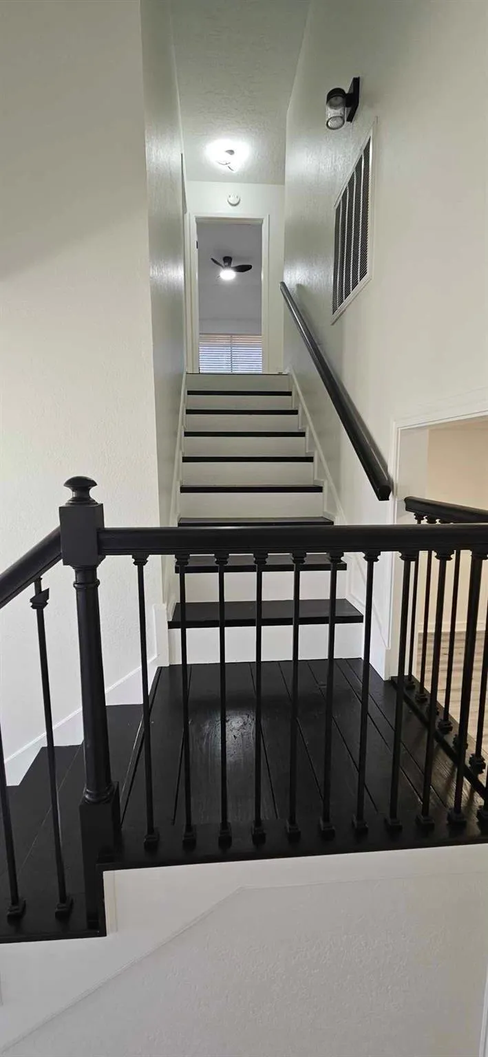 47 W Dansby Drive Galveston, TX 77551
