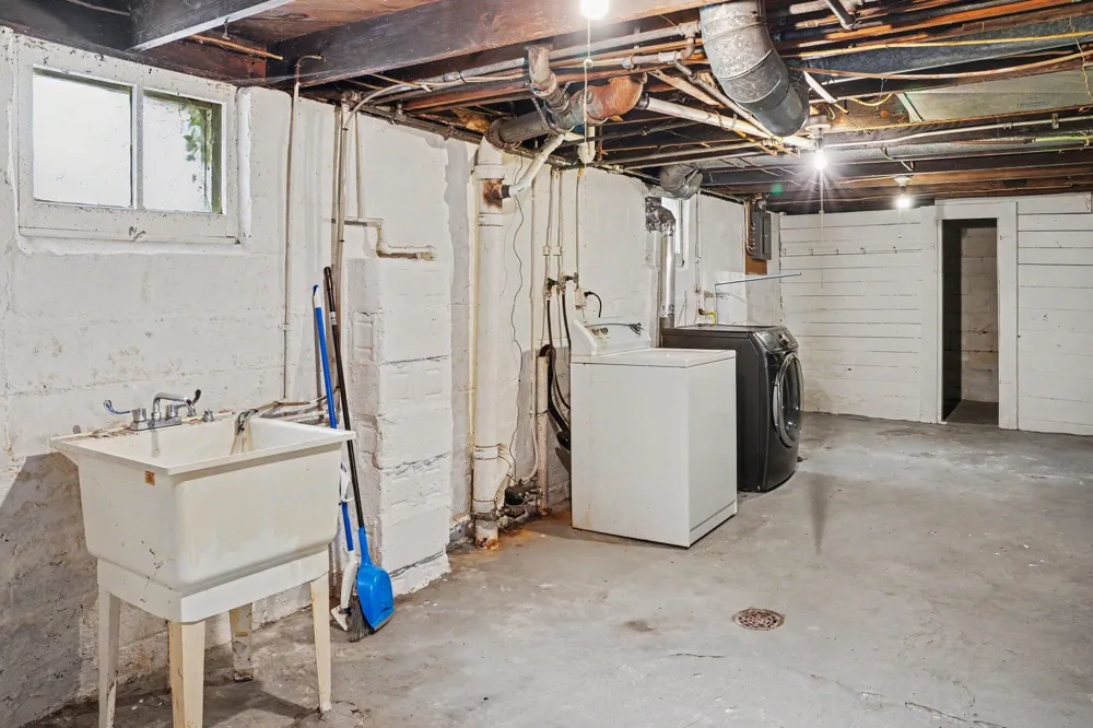 3125 Onondaga Avenue Kalamazoo, MI 49004