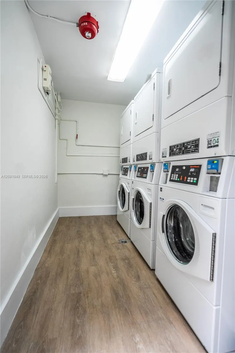 6960 Rue Vendome #402 Miami Beach, FL 33141