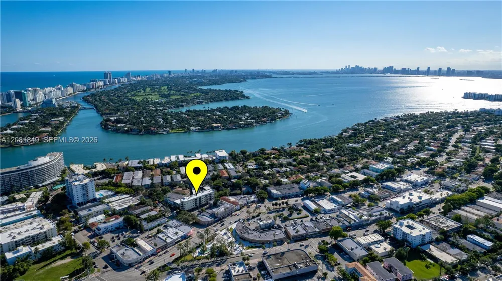 6960 Rue Vendome #402 Miami Beach, FL 33141