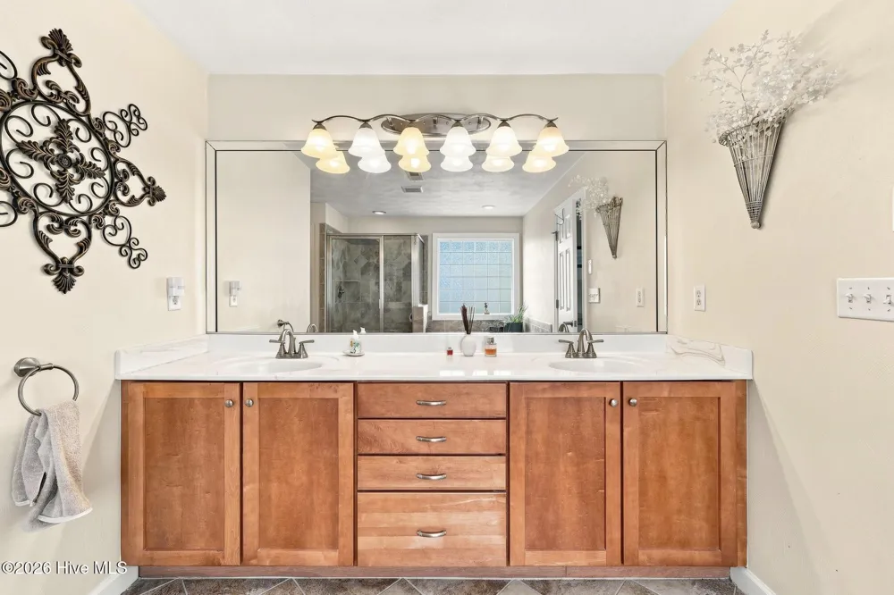 158 Mariners Way Moyock, NC 27958