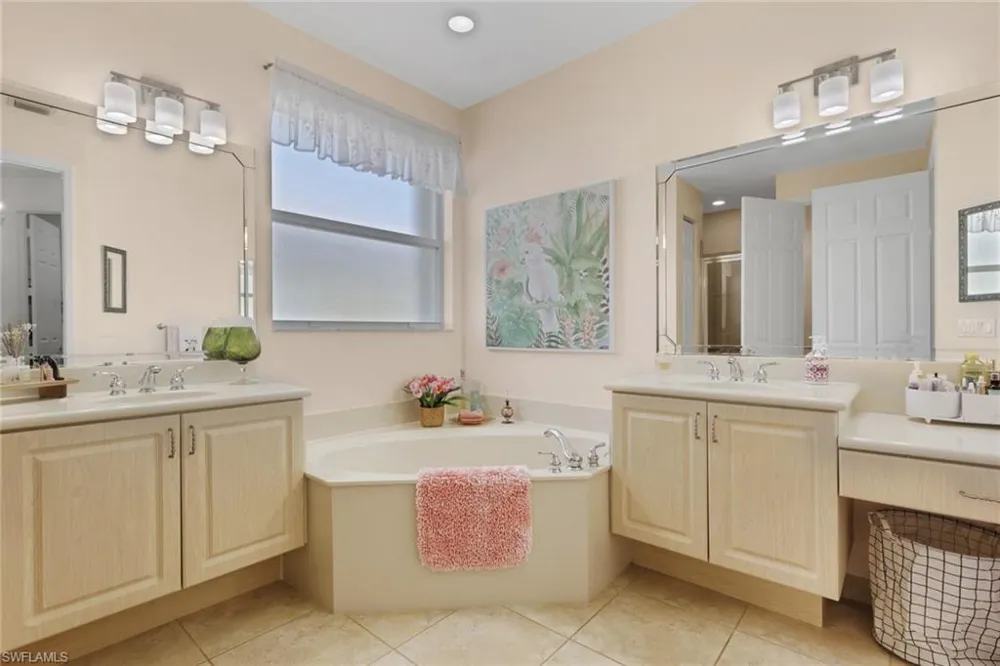 20515 Foxworth Circle Estero, FL 33928
