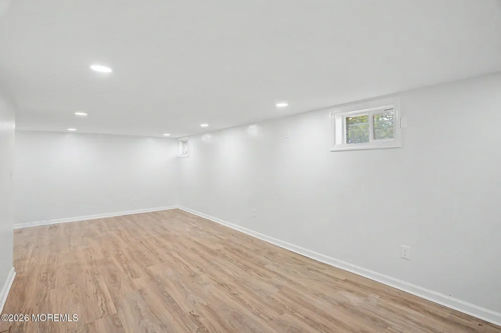 115 Clinton Place Tinton Falls, NJ 07724