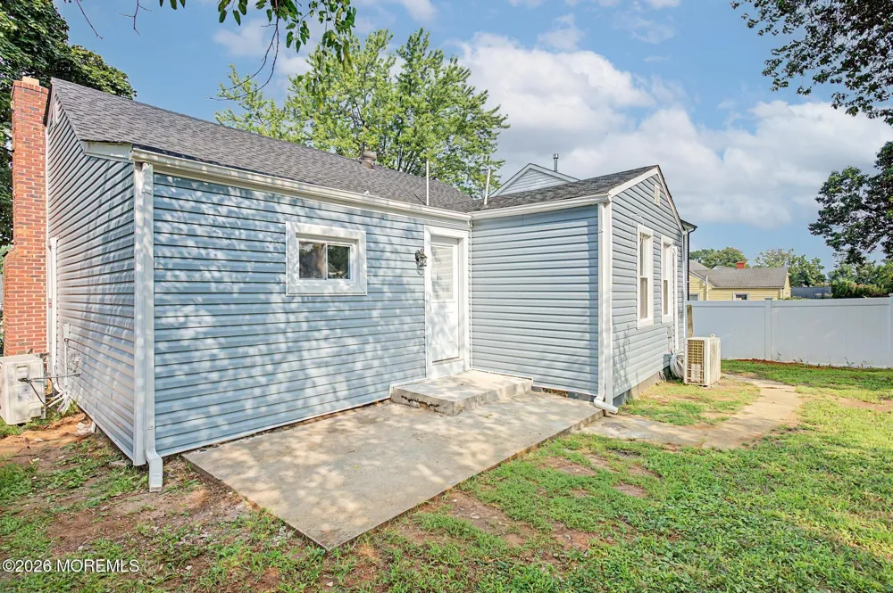115 Clinton Place Tinton Falls, NJ 07724