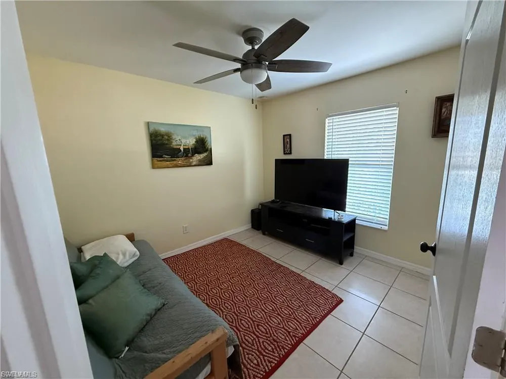 2837 NW 21st Avenue Cape Coral, FL 33993