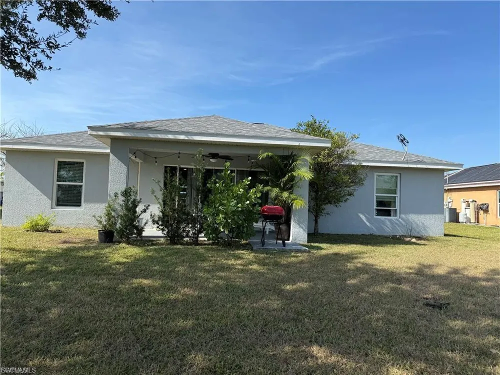 2837 NW 21st Avenue Cape Coral, FL 33993