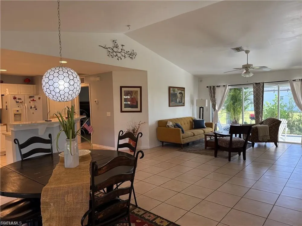 2837 NW 21st Avenue Cape Coral, FL 33993