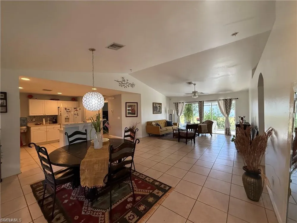 2837 NW 21st Avenue Cape Coral, FL 33993