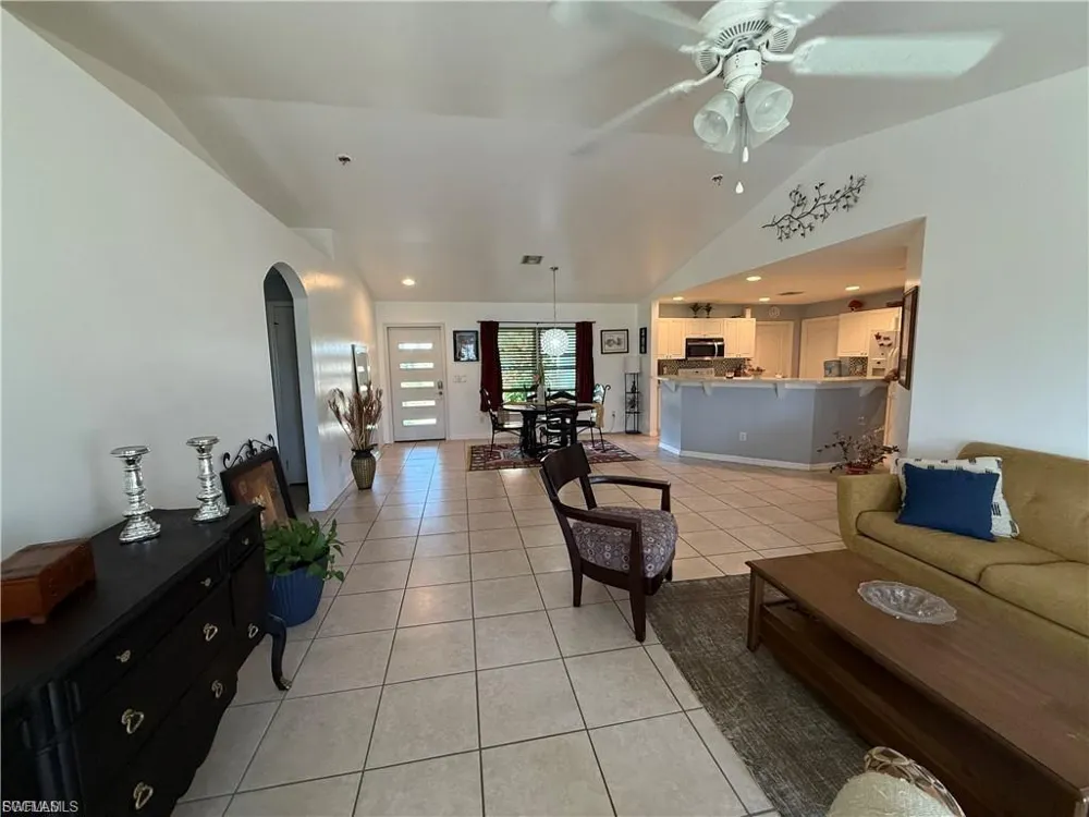 2837 NW 21st Avenue Cape Coral, FL 33993
