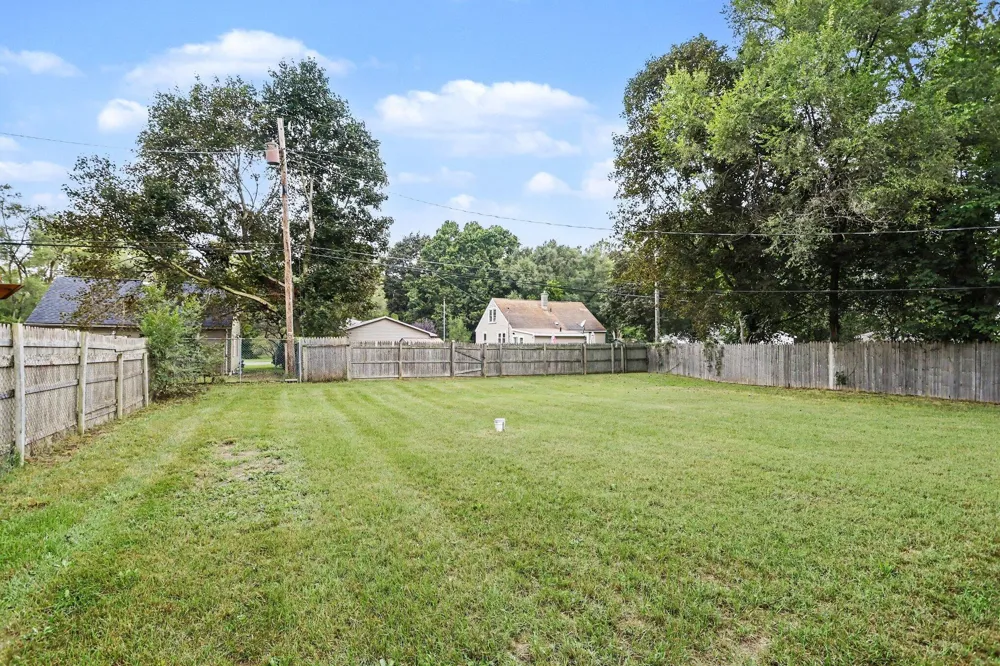 1160 Beverly Court Benton Charter Township, MI 49022