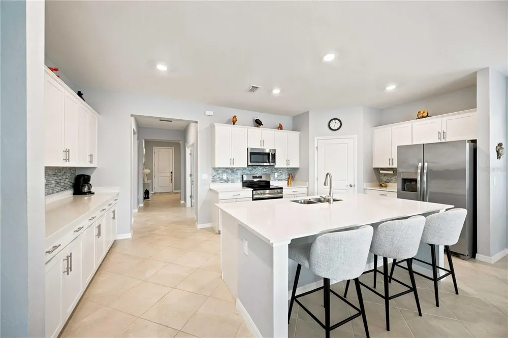 19110 MOSCATO COURT Venice, FL 34293