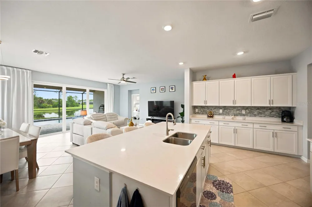 19110 MOSCATO COURT Venice, FL 34293