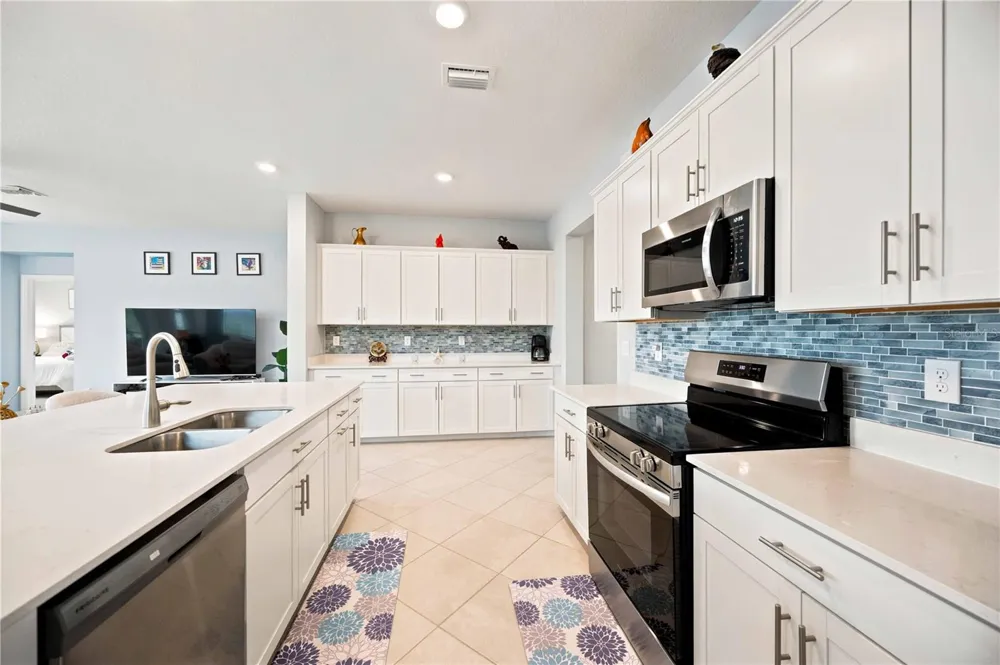 19110 MOSCATO COURT Venice, FL 34293