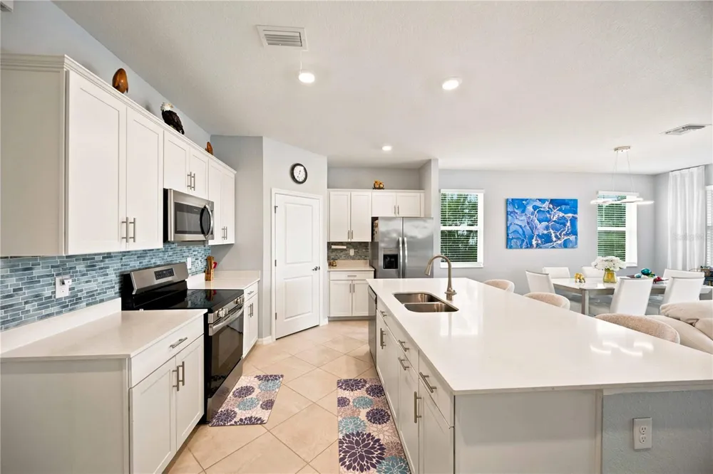 19110 MOSCATO COURT Venice, FL 34293
