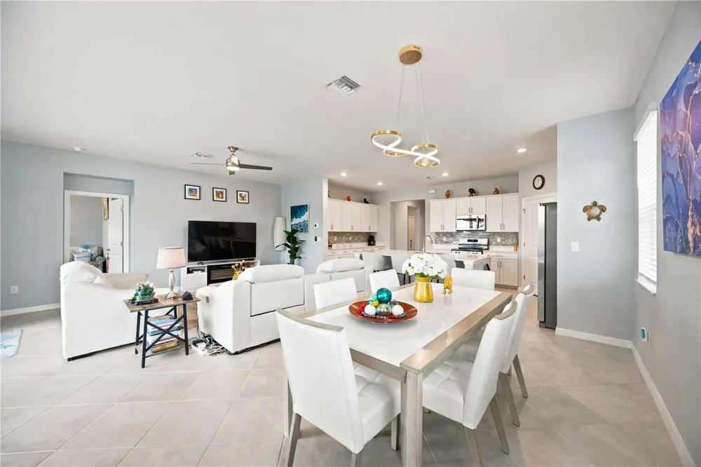 19110 MOSCATO COURT Venice, FL 34293