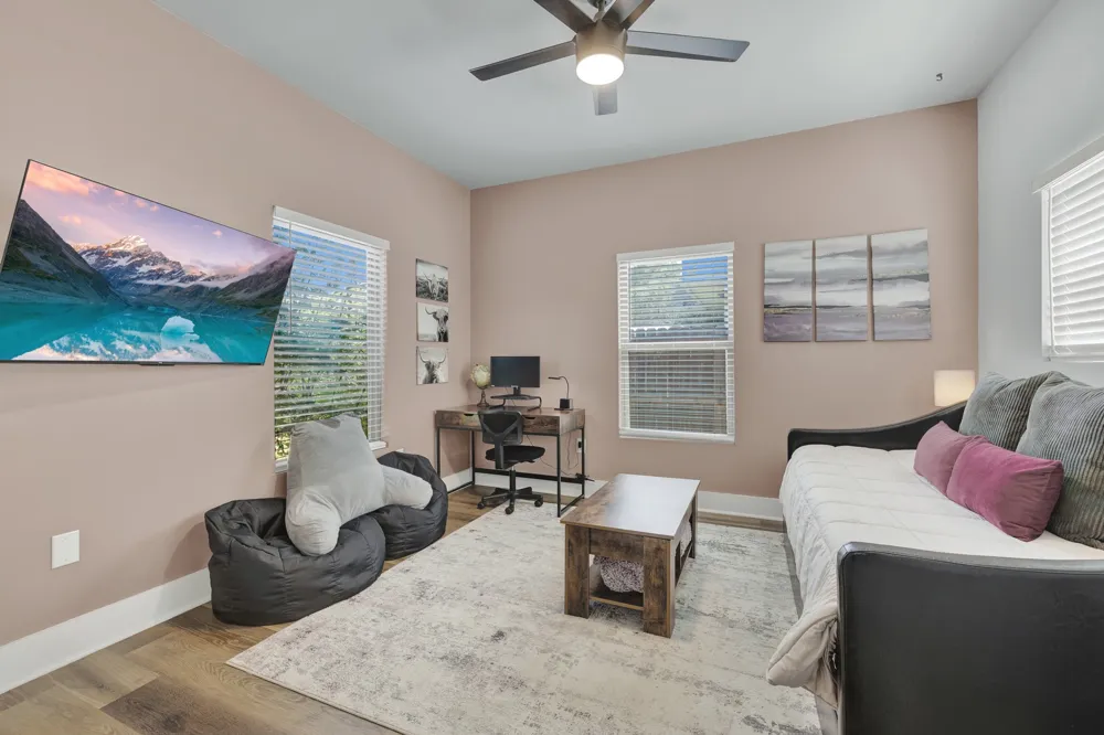 1630 Canyon Edge Canyon Lake, TX 78133