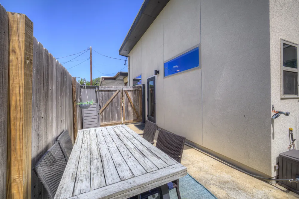 1630 Canyon Edge Canyon Lake, TX 78133