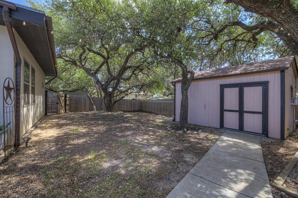 1630 Canyon Edge Canyon Lake, TX 78133