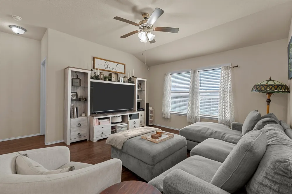 3016 Jackal Drive Lorena, TX 76655