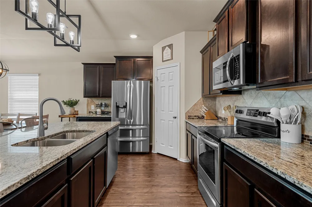 3016 Jackal Drive Lorena, TX 76655