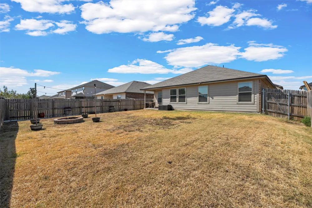 3016 Jackal Drive Lorena, TX 76655