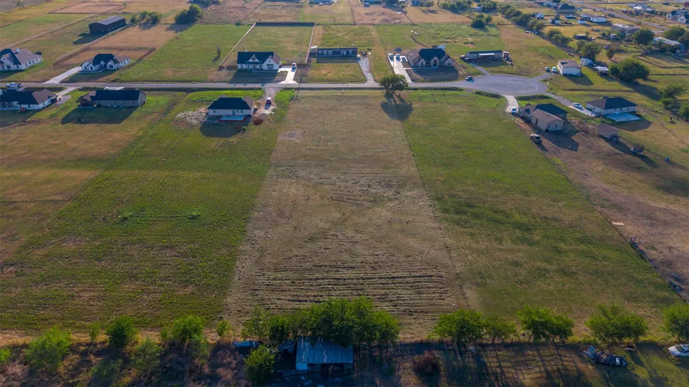 5808 High Plains Trail Godley, TX 76058