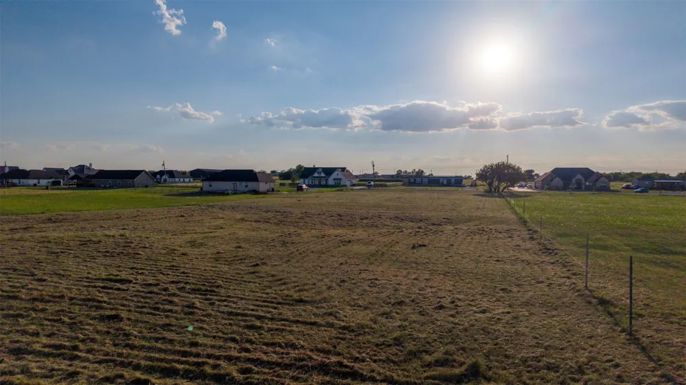 5808 High Plains Trail Godley, TX 76058