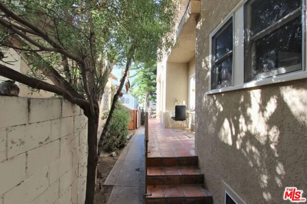 6656 Vista Del Mar #A Playa del Rey, CA 90293