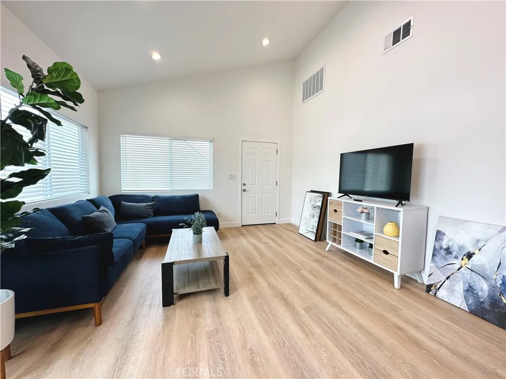 2418 Thorn Place #A Fullerton, CA 92835