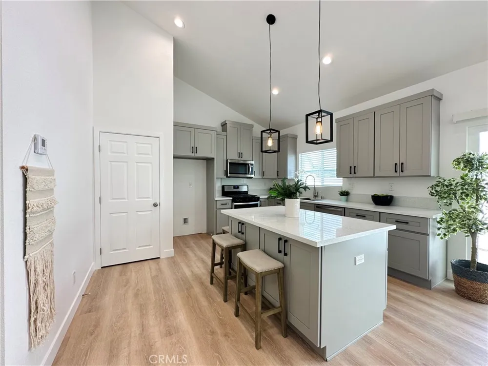 2418 Thorn Place #A Fullerton, CA 92835