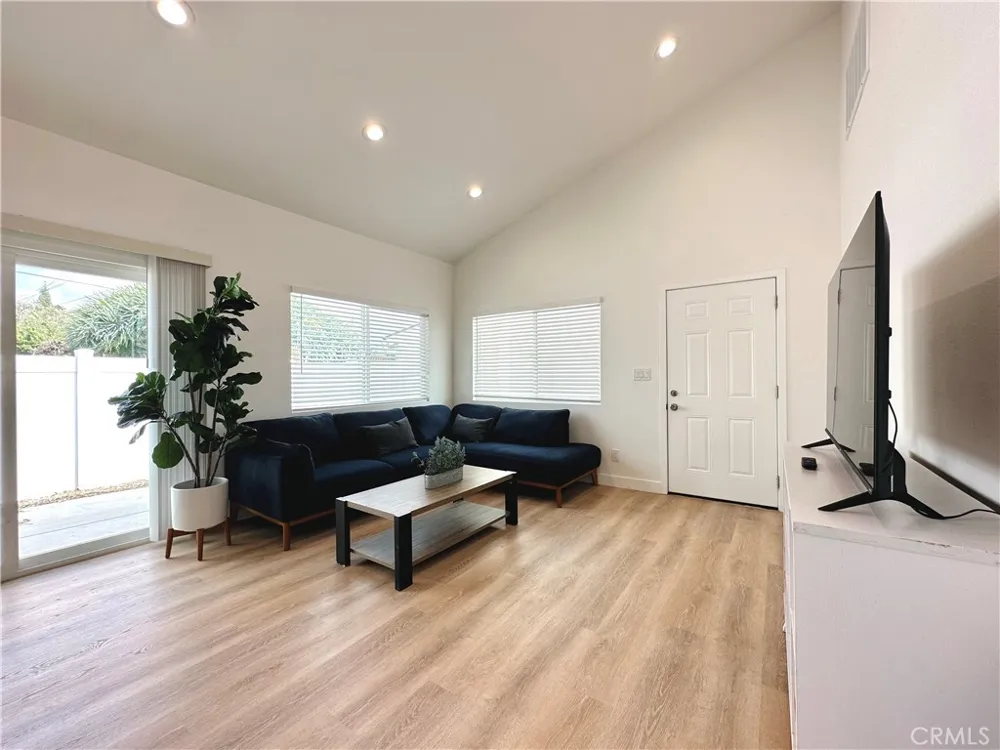 2418 Thorn Place #A Fullerton, CA 92835