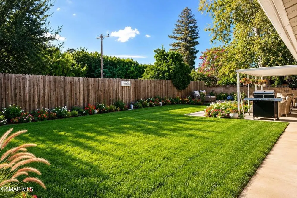 1025 Tuttle Avenue Simi Valley, CA 93065