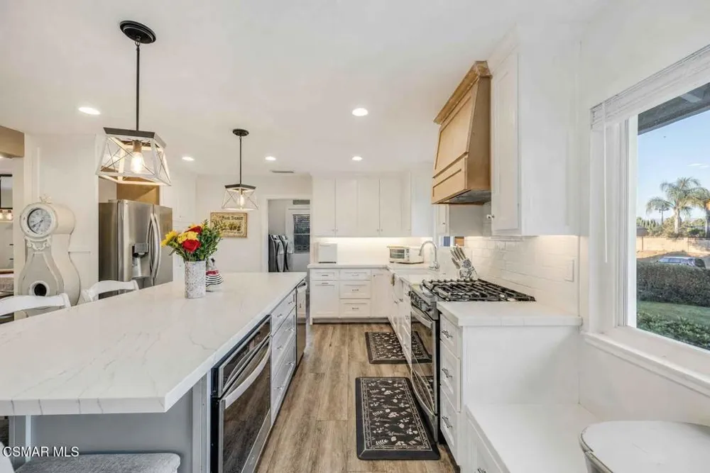 1025 Tuttle Avenue Simi Valley, CA 93065
