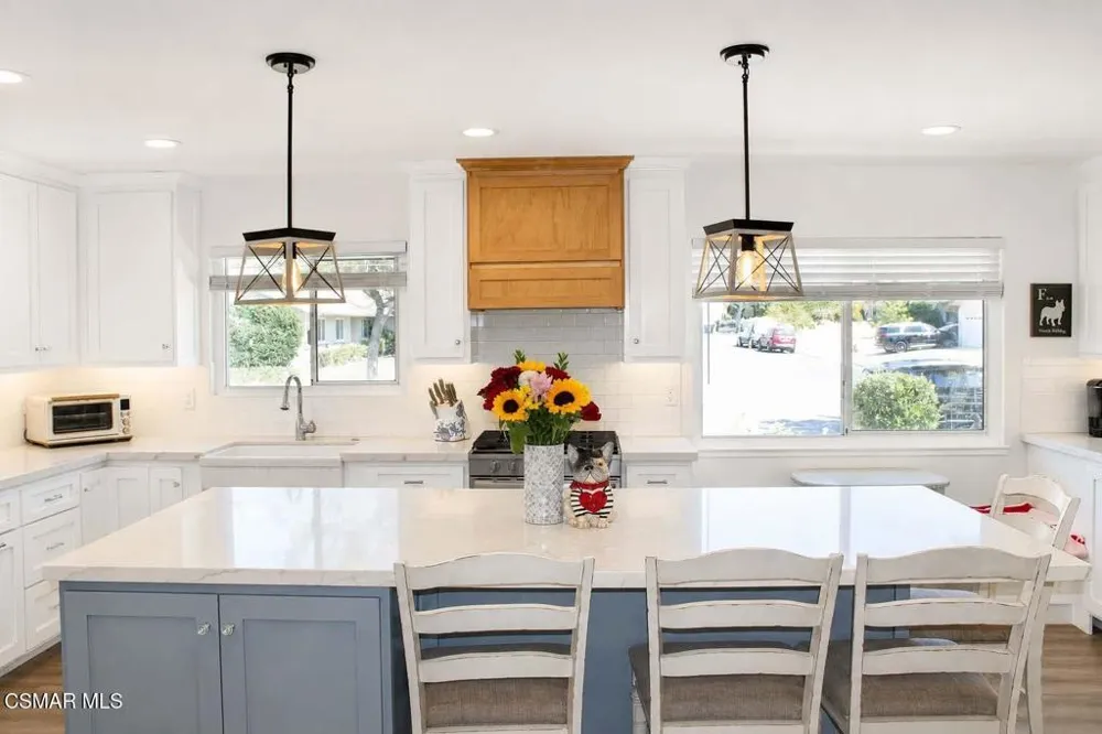 1025 Tuttle Avenue Simi Valley, CA 93065