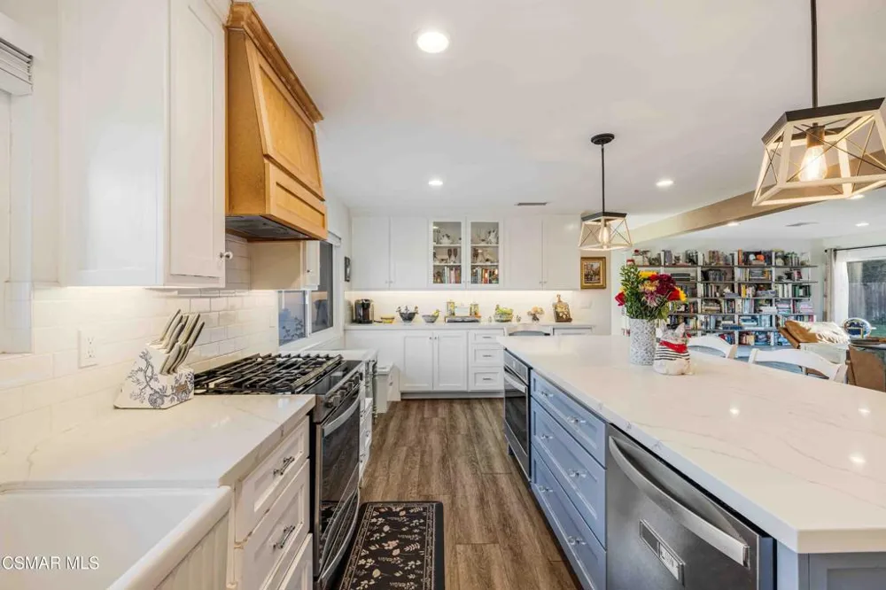 1025 Tuttle Avenue Simi Valley, CA 93065