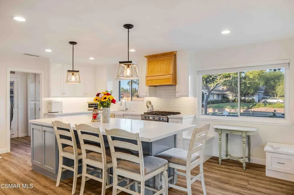 1025 Tuttle Avenue Simi Valley, CA 93065