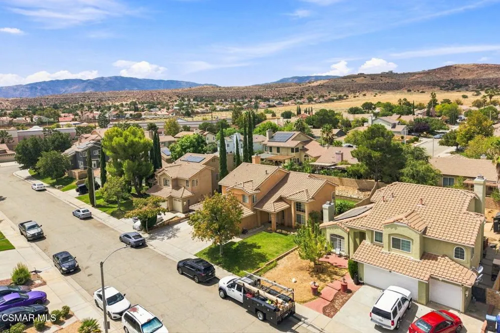 39749 Gorham Lane Palmdale, CA 93551