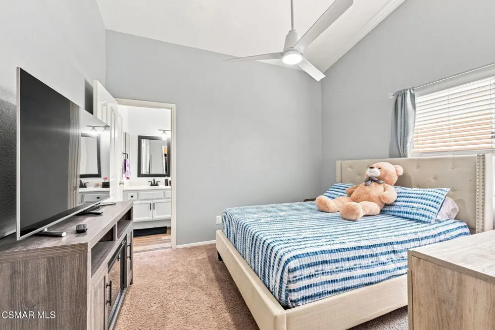 39749 Gorham Lane Palmdale, CA 93551