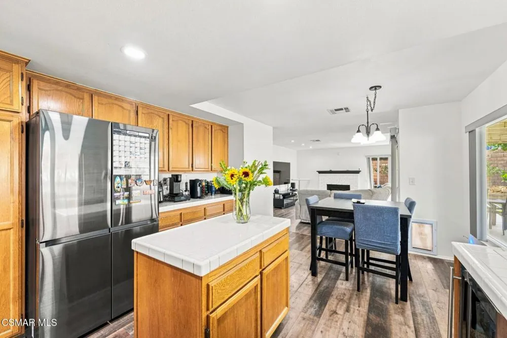 39749 Gorham Lane Palmdale, CA 93551