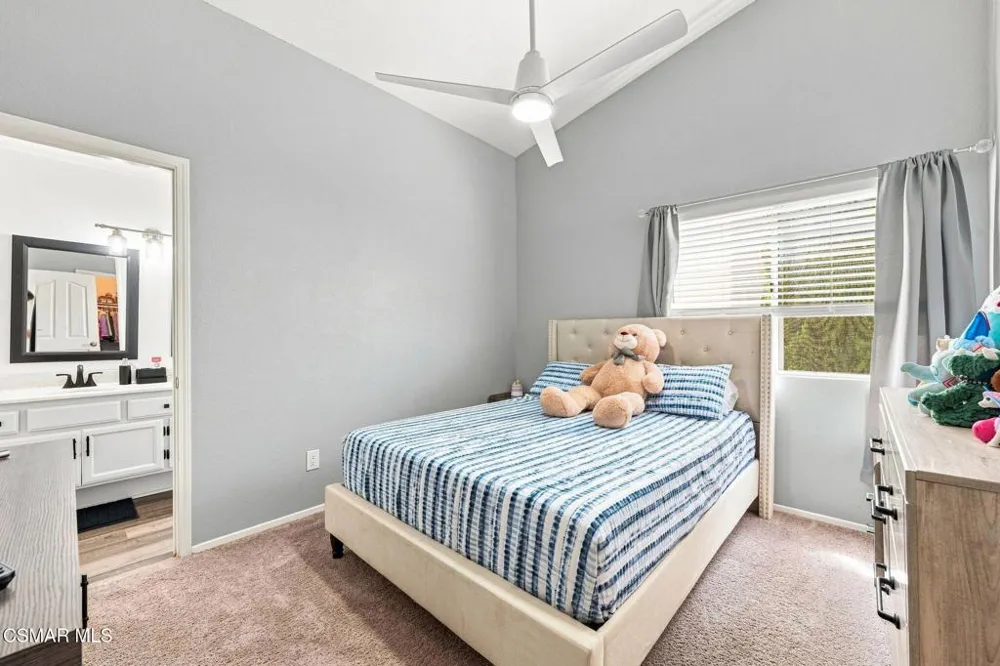 39749 Gorham Lane Palmdale, CA 93551