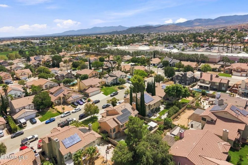 39749 Gorham Lane Palmdale, CA 93551