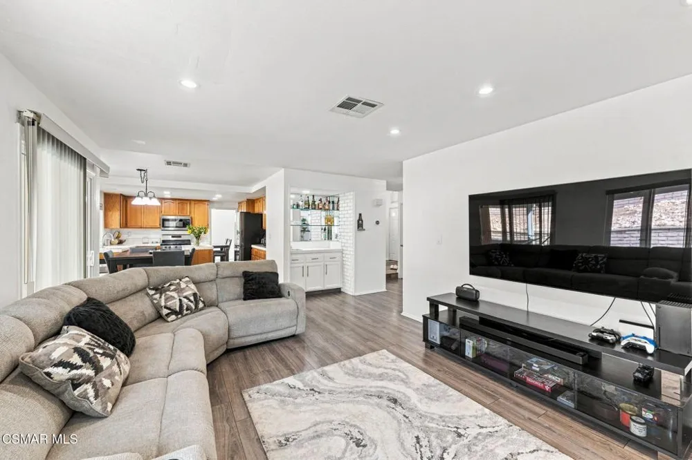 39749 Gorham Lane Palmdale, CA 93551