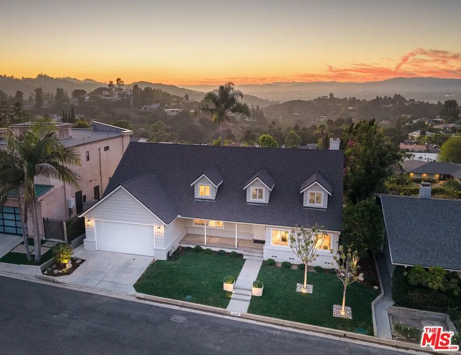 3109 Dona Susana Drive Studio City, CA 91604