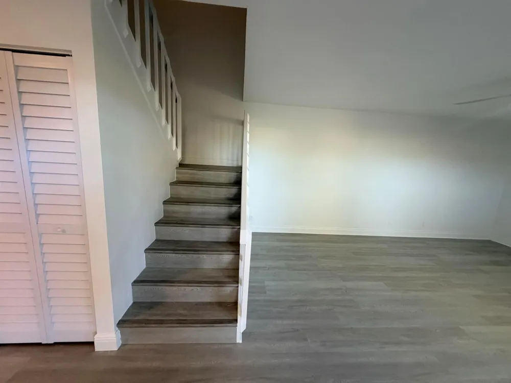 273 ARABIAN ROAD Palm Springs, FL 33461